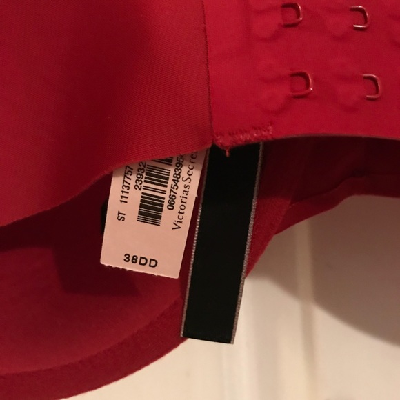 Victoria’s Secret bra - Picture 5 of 5